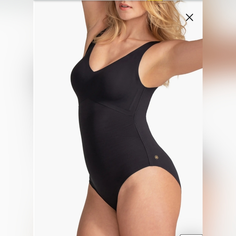 Honeylove Black Shapewear Bodysuit - Picture 3 of 10